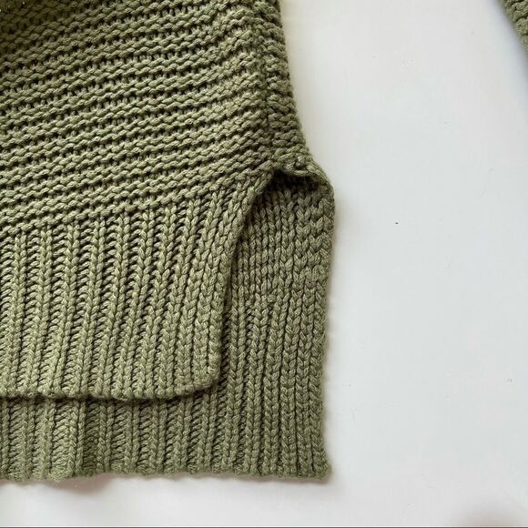 B_Envied Keyhole Sleeved Sweater Tunic - Large‎ - Picture 6 of 9